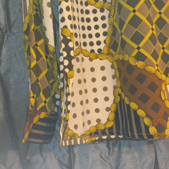 Abstract blouse - Picture 4 of 4